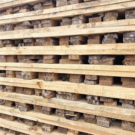 建筑工地木方 松木实木 工程工地用 一次成型 不易断裂 伟钢