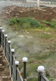 全自动喷淋造雾机 围墙微雾降尘设备 工地围挡喷淋系统 鼎盛雾森